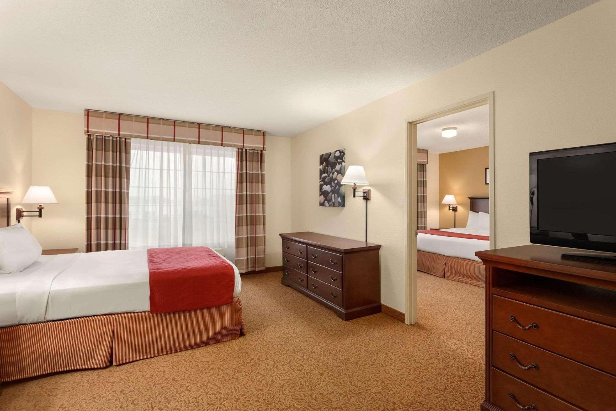 Country Inn & Suites By Radisson, Ames, Ia Εξωτερικό φωτογραφία